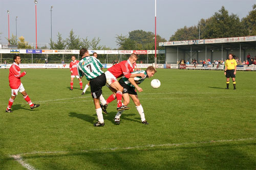 Harkemase Boys - Sc. Genemuiden (Foto Pieter v/d Woude)